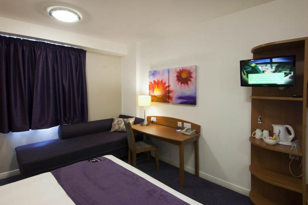 Premier Inn Birmingham City - Aston 部屋 写真