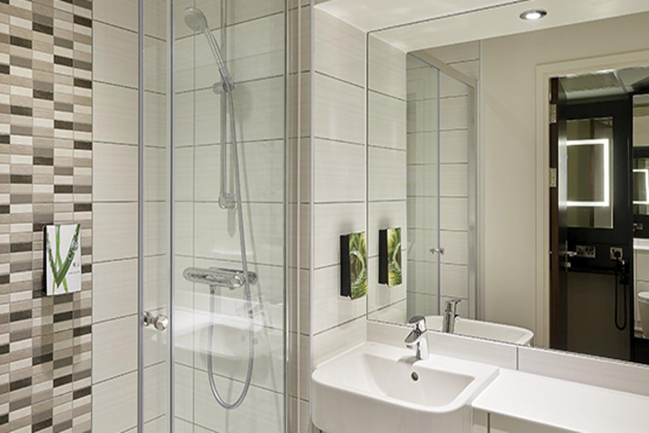 Premier Inn Birmingham City - Aston エクステリア 写真