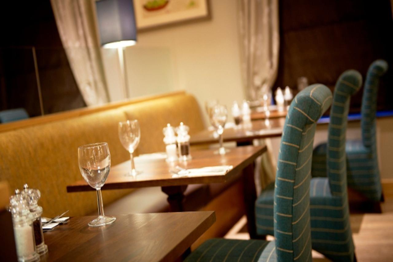 Premier Inn Birmingham City - Aston エクステリア 写真
