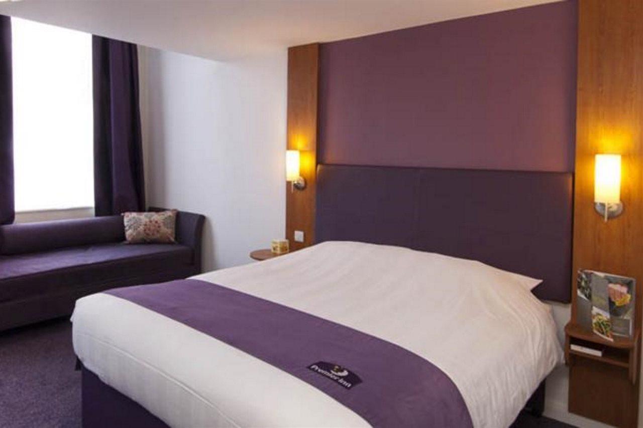 Premier Inn Birmingham City - Aston エクステリア 写真